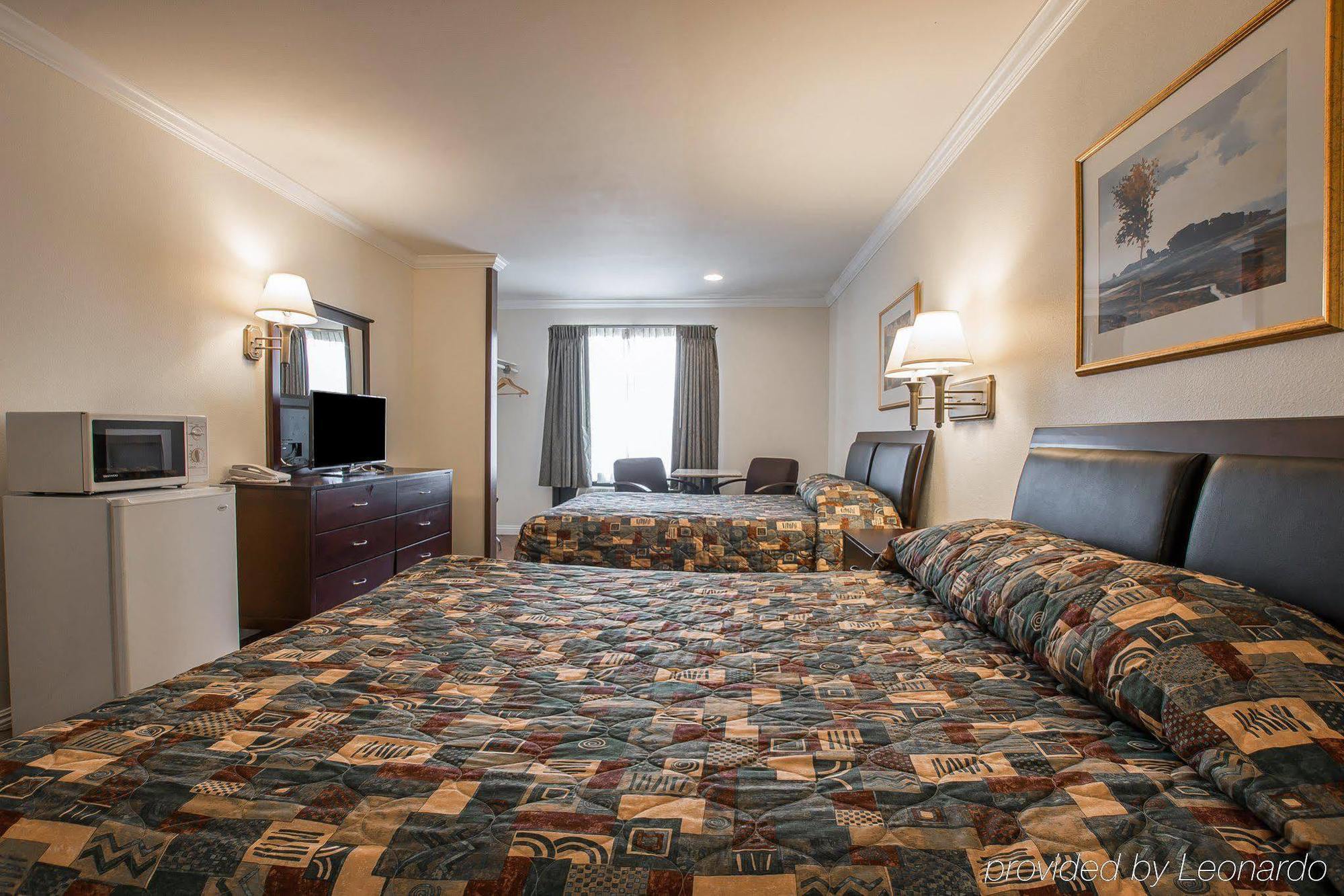 ריברסייד Rodeway Inn מראה חיצוני תמונה