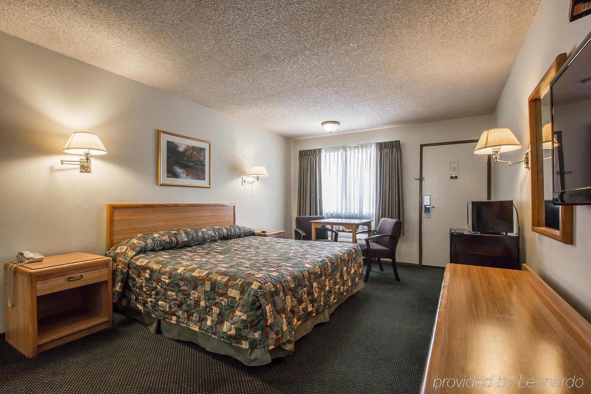 ריברסייד Rodeway Inn מראה חיצוני תמונה