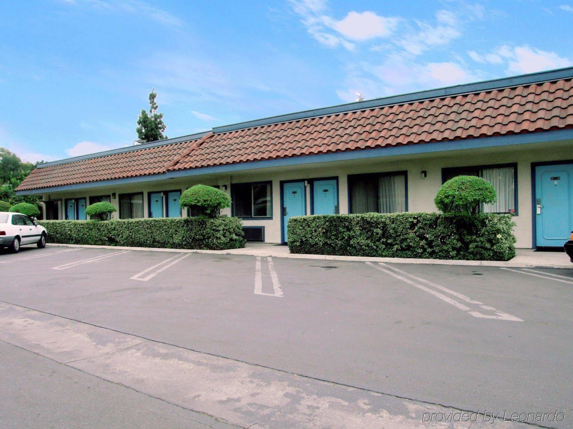 ריברסייד Rodeway Inn מראה חיצוני תמונה