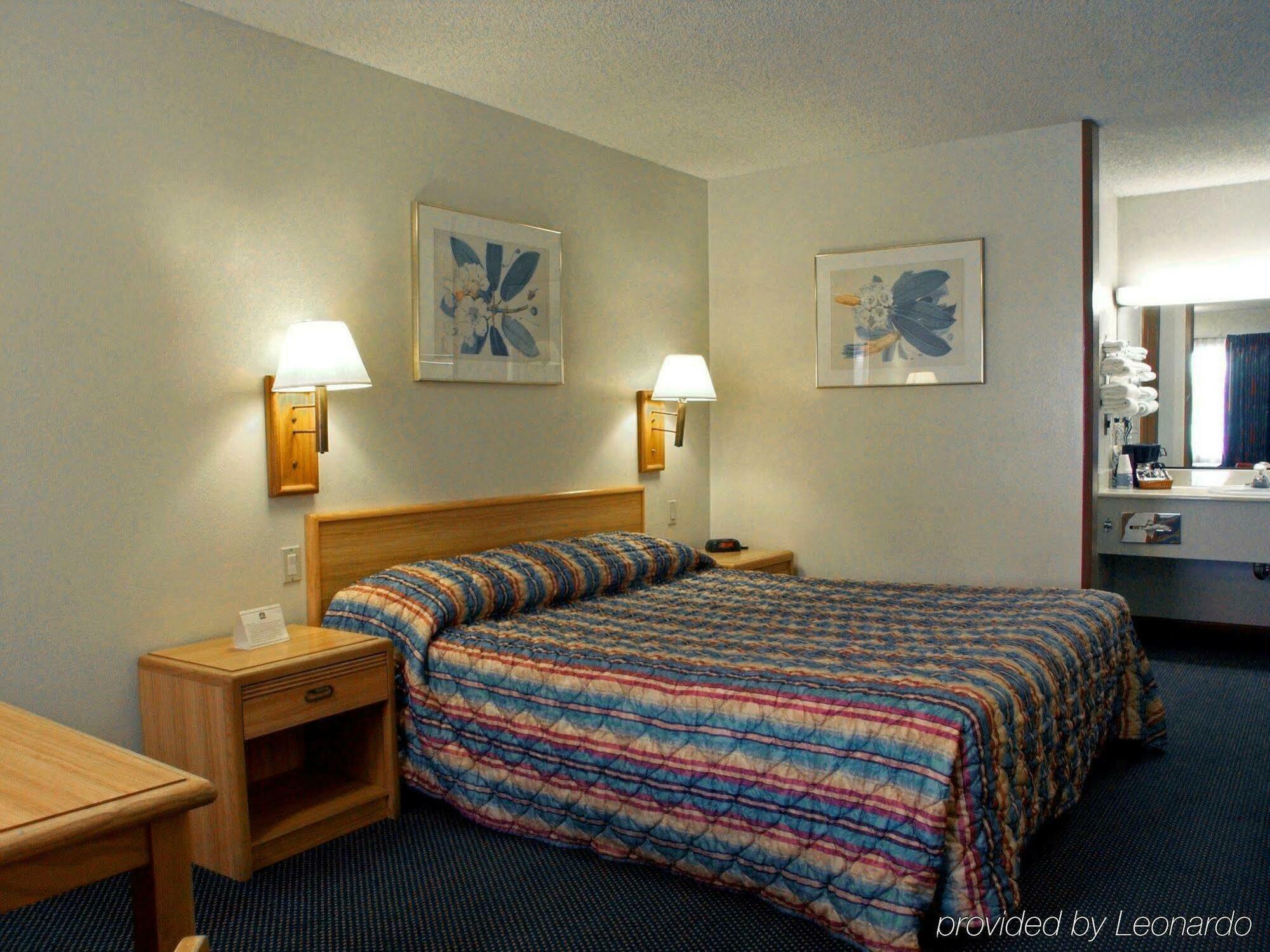 ריברסייד Rodeway Inn מראה חיצוני תמונה